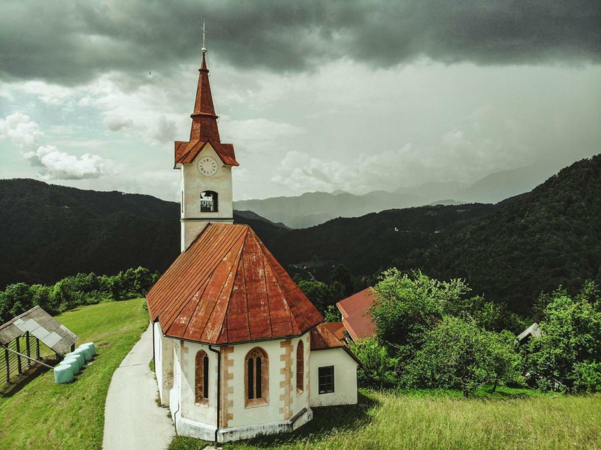 Pluznje Lazec Country Houseヴィラ エクステリア 写真