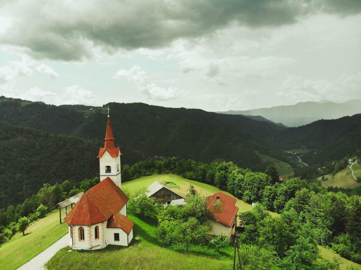 Pluznje Lazec Country Houseヴィラ エクステリア 写真
