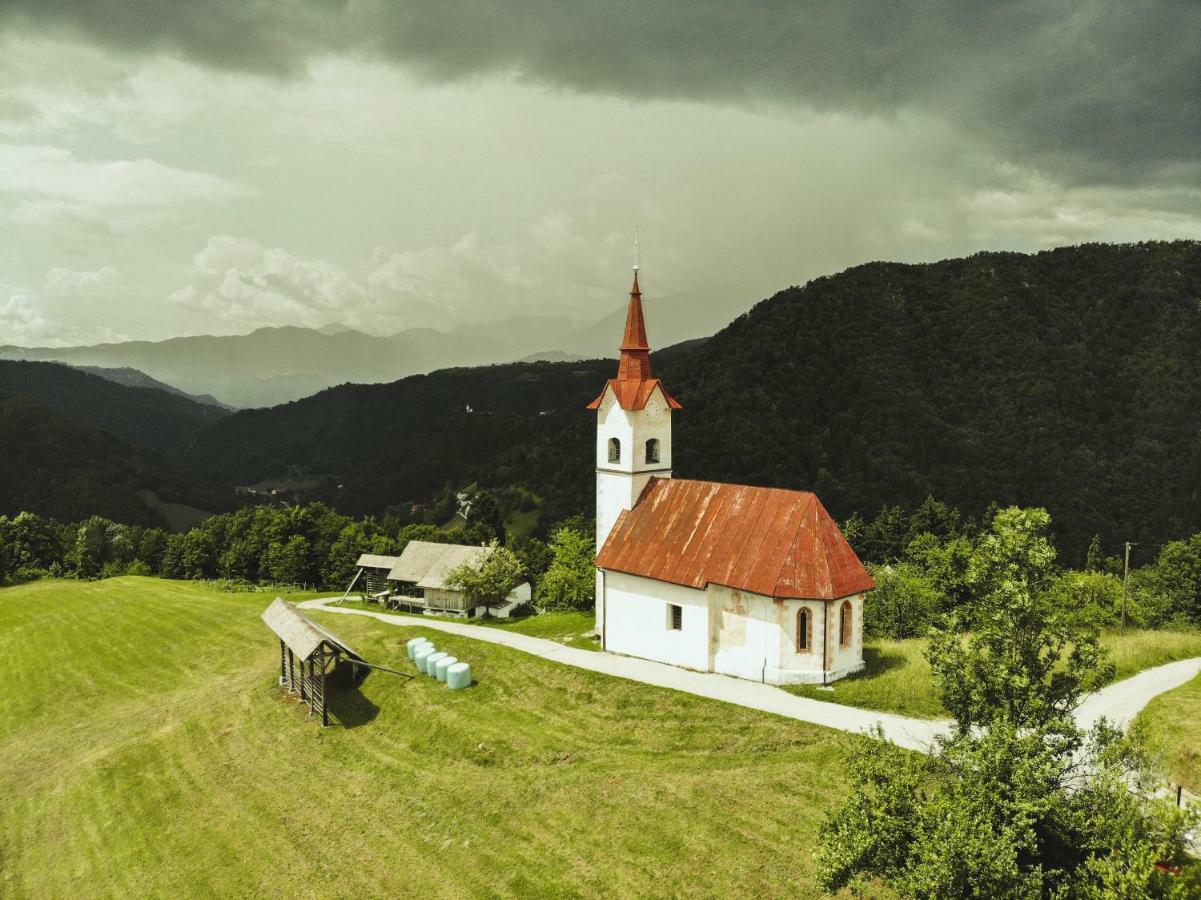 Pluznje Lazec Country Houseヴィラ エクステリア 写真